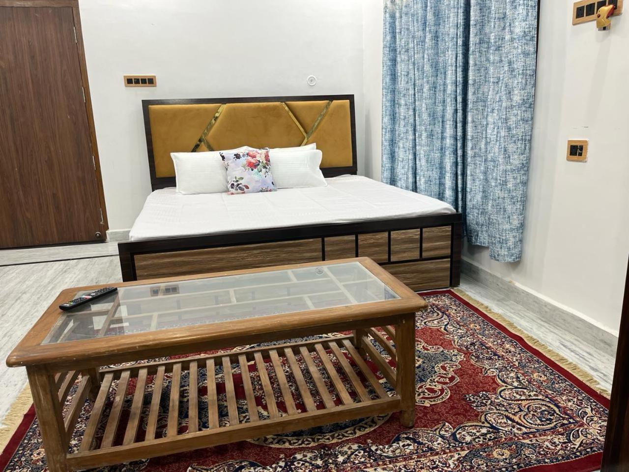 Shri Ram International Home Stay Ayodhya Exterior photo