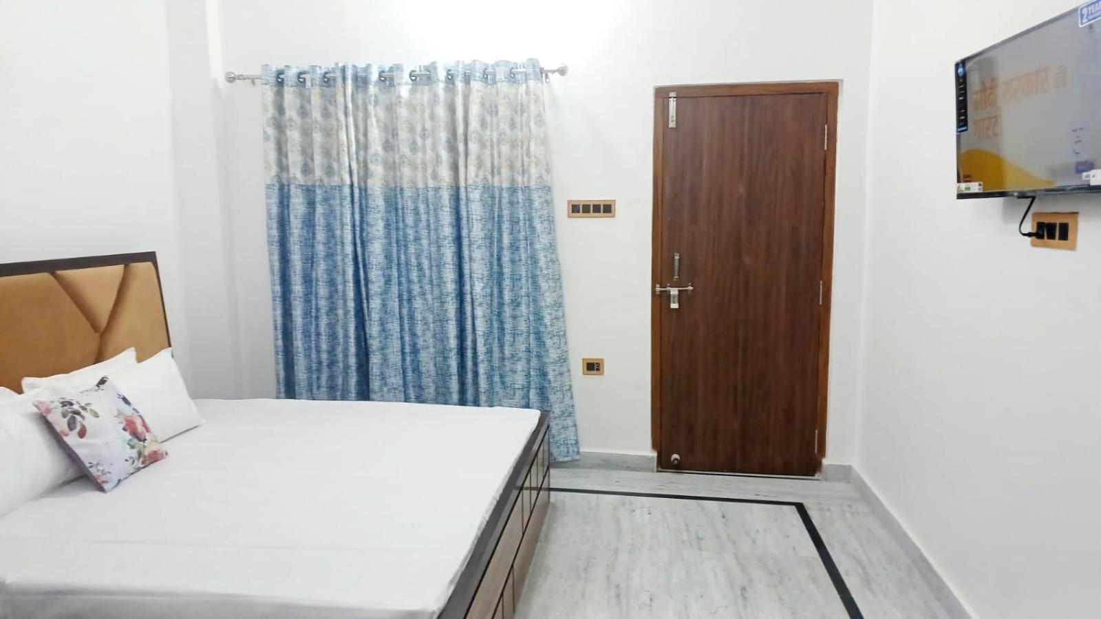 Shri Ram International Home Stay Ayodhya Exterior photo