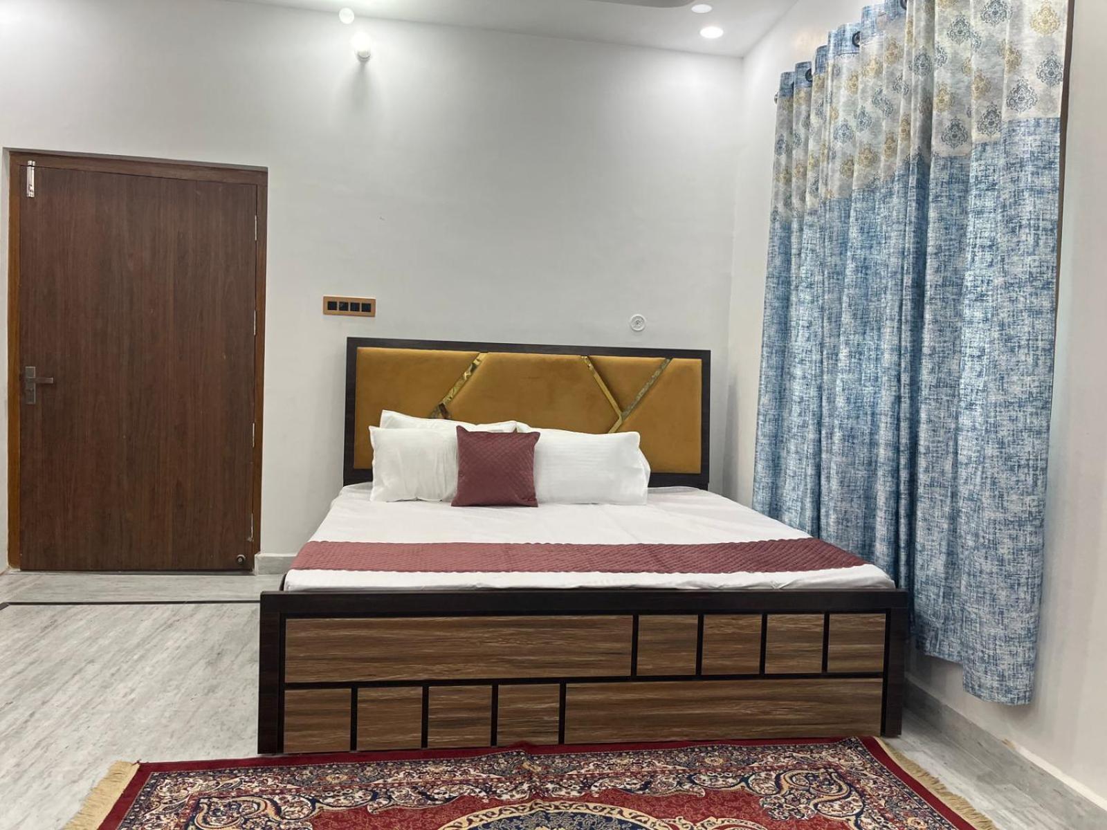 Shri Ram International Home Stay Ayodhya Exterior photo